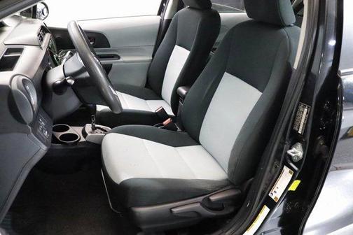 2013 Toyota Prius c Three