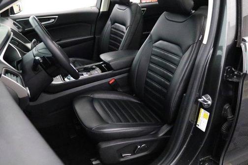 Magnetic Metallic 2019 Ford Edge SEL