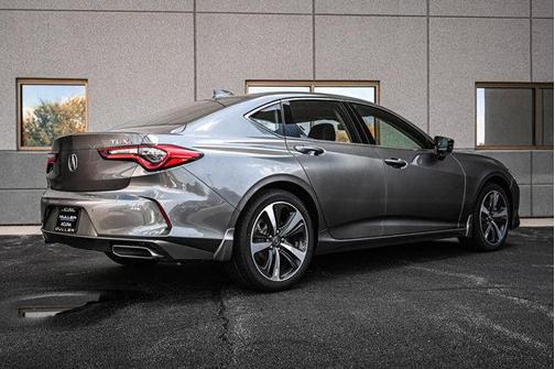 2025 Acura TLX Technology