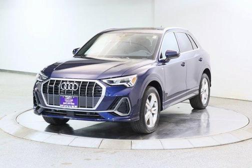 2024 Audi Q3 45 S line Premium