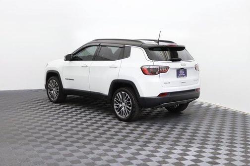 Bright White Clearcoat 2023 Jeep Compass Limited