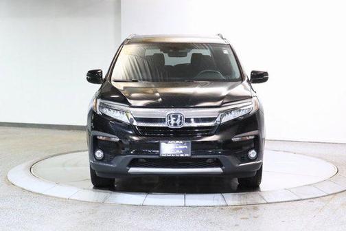 2019 Honda Pilot Touring 8-Passenger