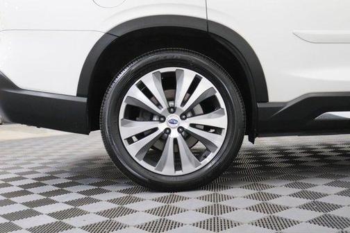 Crystal White Pearl 2019 Subaru Ascent Limited 7-Passenger