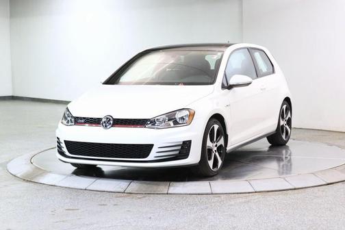 2015 Volkswagen Golf GTI 2.0T SE 2-Door