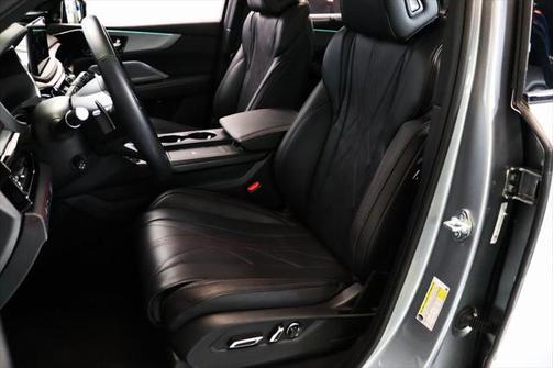 2025 Acura MDX A-SPEC Advance Package