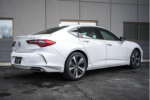 2025 Acura TLX Technology