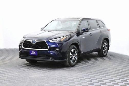2020 Toyota Highlander Hybrid XLE