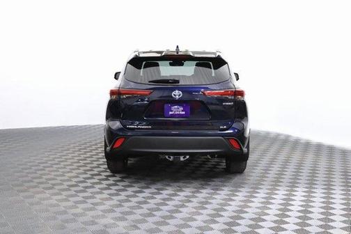 2020 Toyota Highlander Hybrid XLE