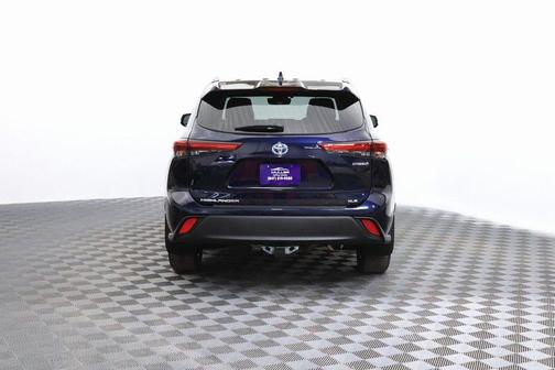 2020 Toyota Highlander Hybrid XLE