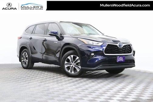 2020 Toyota Highlander Hybrid XLE