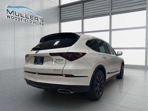 Platinum White Pearl 2026 Acura MDX A-Spec