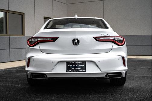 2025 Acura TLX Technology