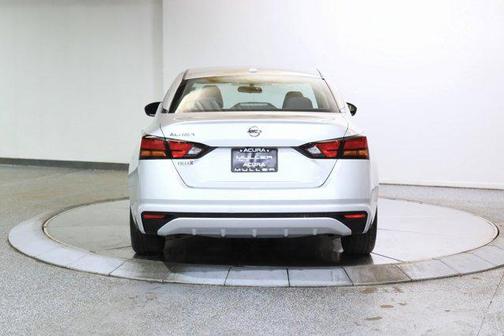 2020 Nissan Altima S FWD