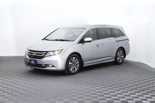 Modern Steel Metallic 2016 Honda Odyssey Touring