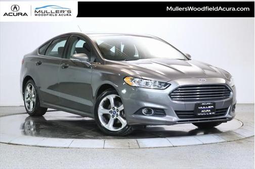 2013 Ford Fusion SE