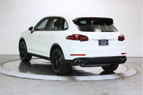 2016 Porsche Cayenne E-Hybrid S