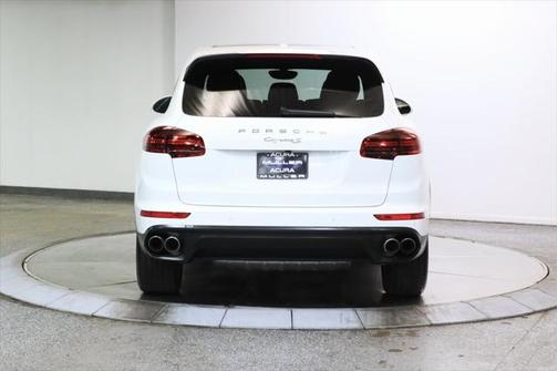 2016 Porsche Cayenne E-Hybrid S