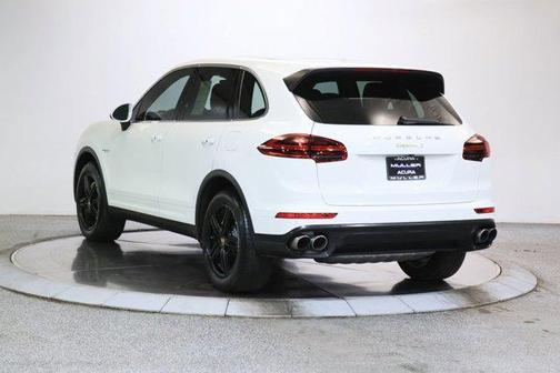 2016 Porsche Cayenne E-Hybrid S