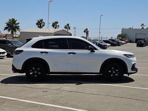 Platinum White Pearl 2025 Honda HR-V 2WD Sport