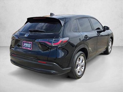 Crystal Black Pearl 2024 Honda HR-V LX