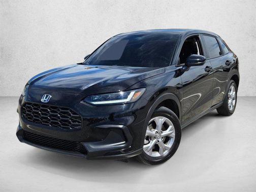Crystal Black Pearl 2024 Honda HR-V LX