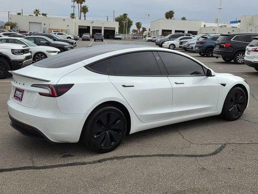 2024 Tesla Model 3 Long Range