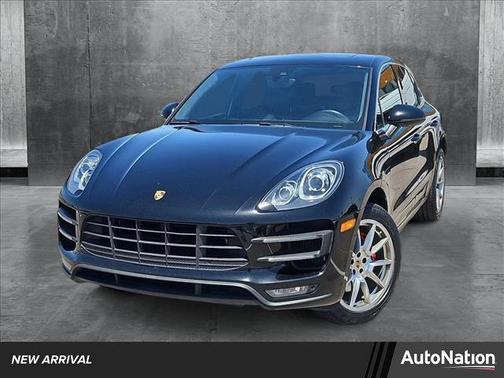2015 Porsche Macan Turbo