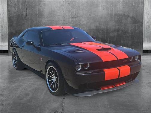 2016 Dodge Challenger SRT Hellcat