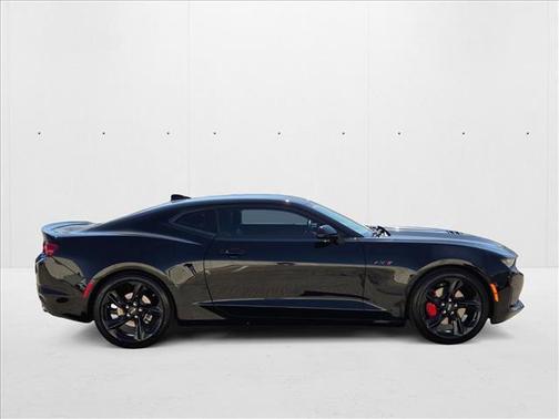 2021 Chevrolet Camaro RWD Coupe LT1