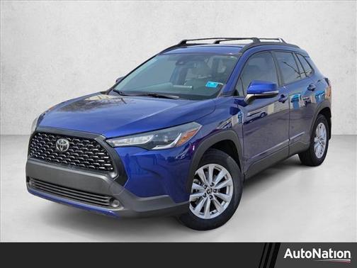 2022 Toyota Corolla Cross LE