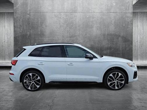 2022 Audi SQ5 3.0T Premium Plus