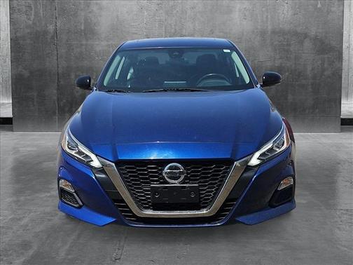 2021 Nissan Altima SR FWD