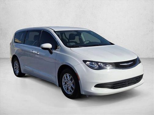 2017 Chrysler Pacifica LX