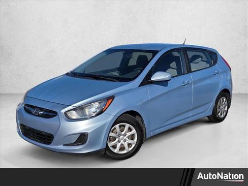 2013 Hyundai Accent GS