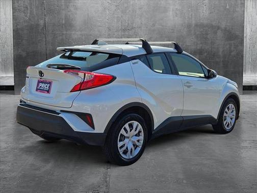 2021 Toyota C-HR LE