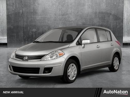2012 Nissan Versa 1.8 SL