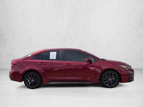 Ruby Flare Pearl/Midnight Black Metallic 2024 Toyota Corolla XSE