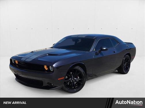 2017 Dodge Challenger SXT