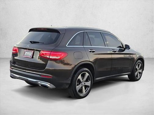 2016 Mercedes-Benz GLC 300 Base