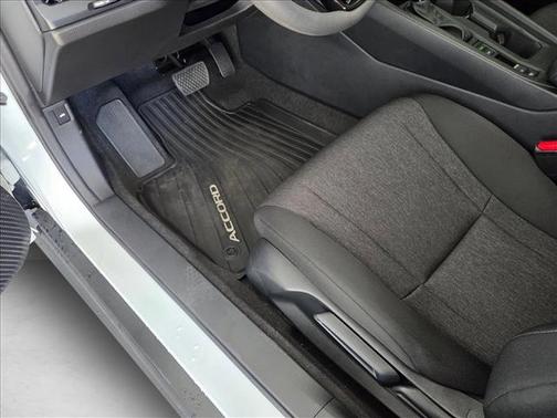 2025 Honda Accord LX 1.5T