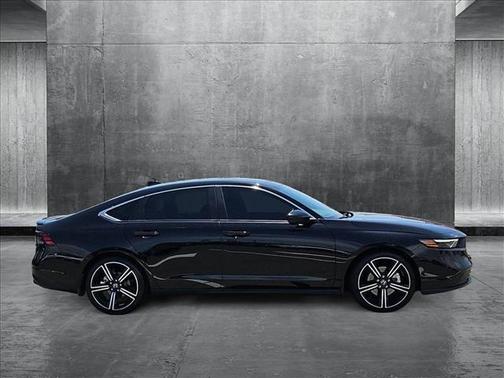 2023 Honda Accord Hybrid Base