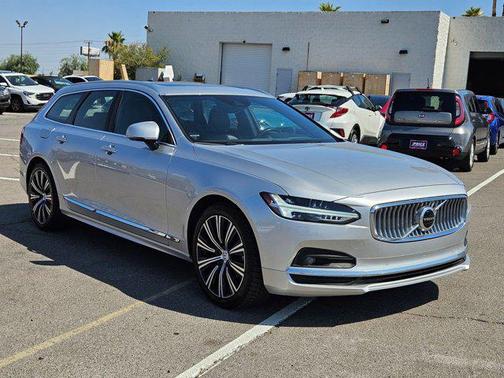 2021 Volvo V90 T6 Inscription