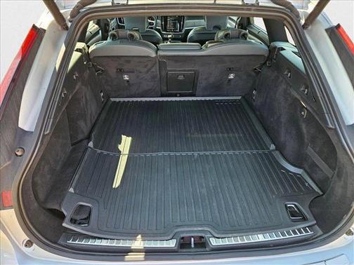 2021 Volvo V90 T6 Inscription