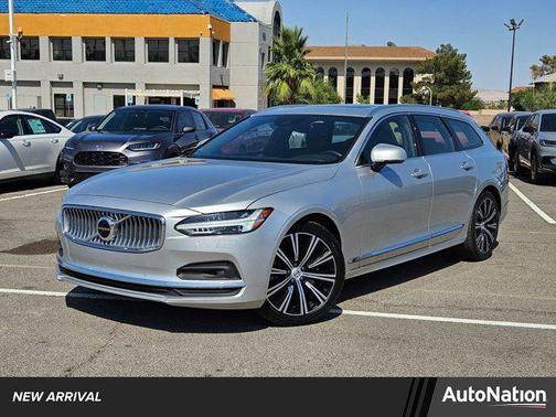 2021 Volvo V90 T6 Inscription