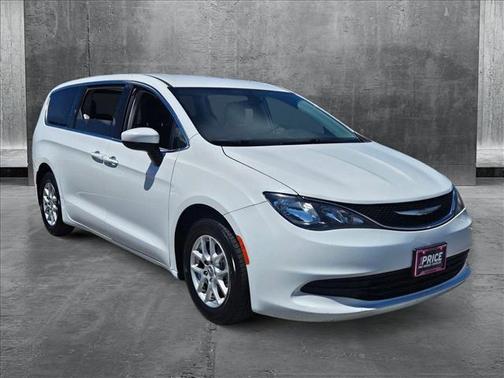 2017 Chrysler Pacifica LX