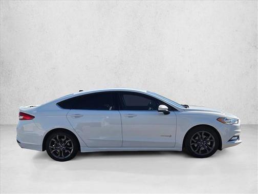 2018 Ford Fusion Hybrid SE