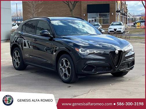 2025 Alfa Romeo Stelvio Sprint AWD