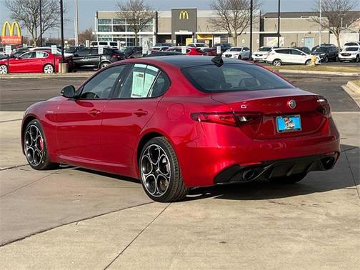 2022 Alfa Romeo Giulia Veloce