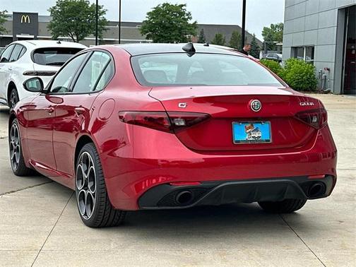 2022 Alfa Romeo Giulia Veloce