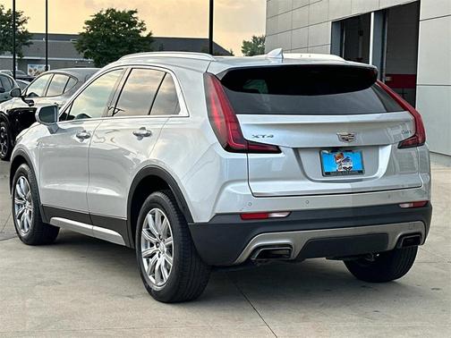 2019 Cadillac XT4 Premium Luxury